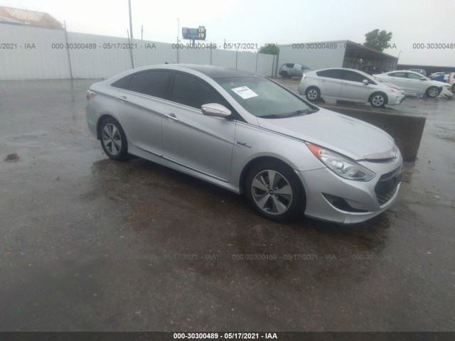 HYUNDAI SONATA 2011 kmhec4a44ba012215