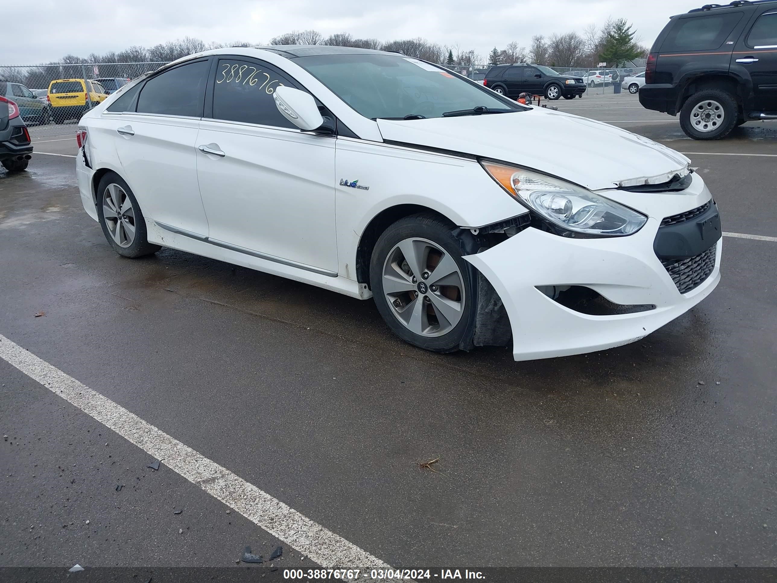 HYUNDAI SONATA 2012 kmhec4a44ca047872