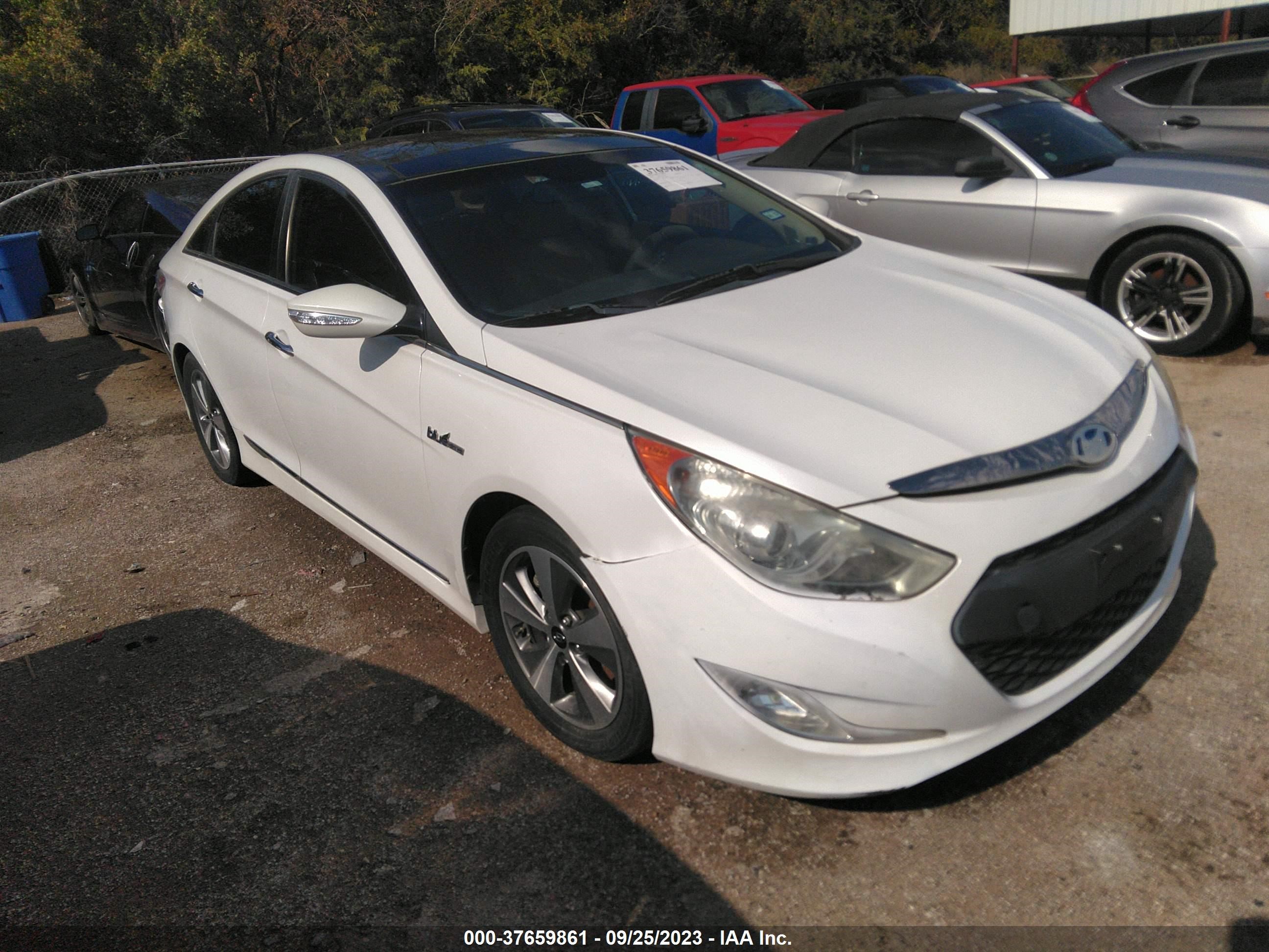 HYUNDAI SONATA 2012 kmhec4a44ca054904