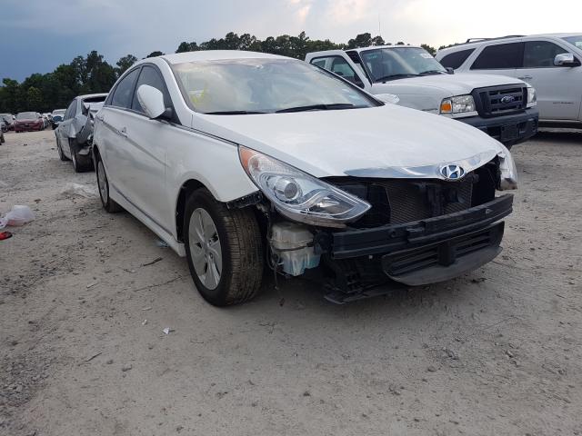 HYUNDAI SONATA HYBRID 2015 kmhec4a44fa134546