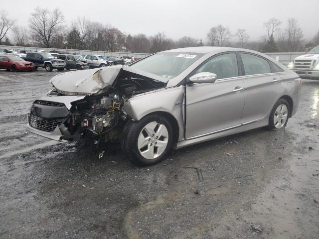 HYUNDAI SONATA 2011 kmhec4a45ba003913