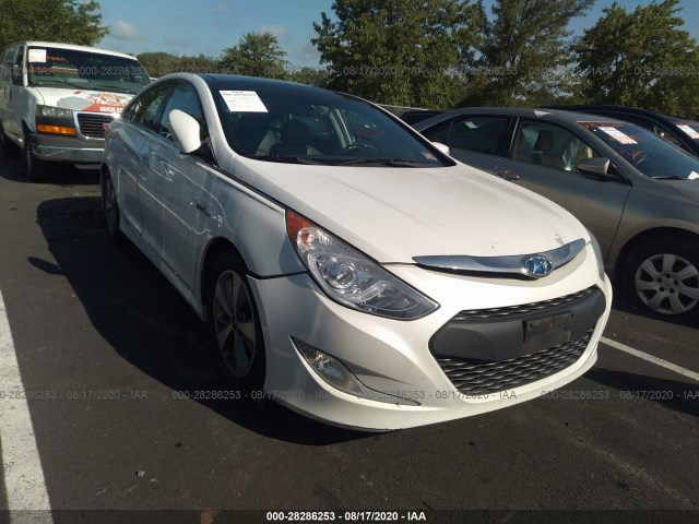 HYUNDAI SONATA 2011 kmhec4a45ba013597