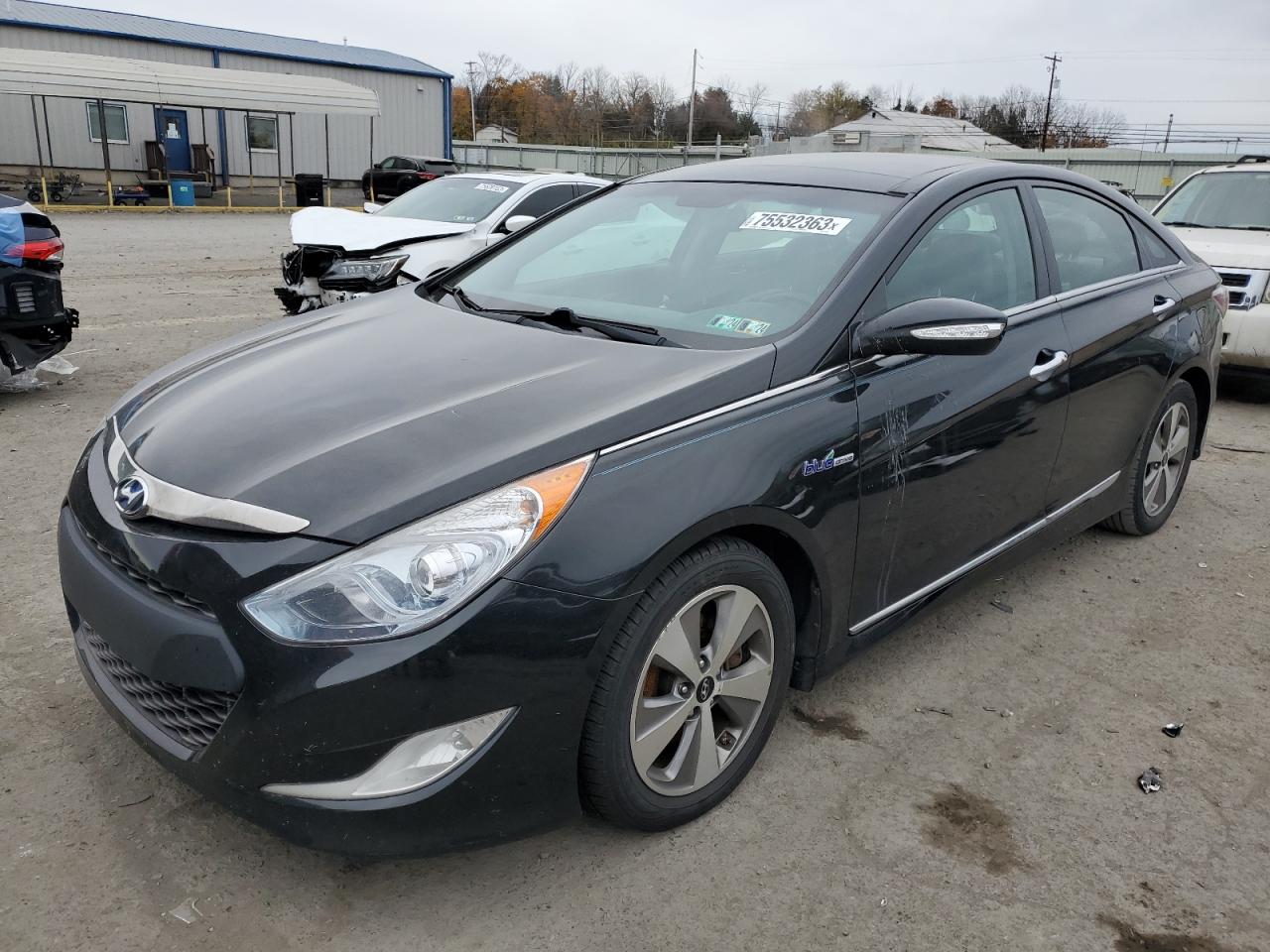 HYUNDAI SONATA 2011 kmhec4a46ba007047