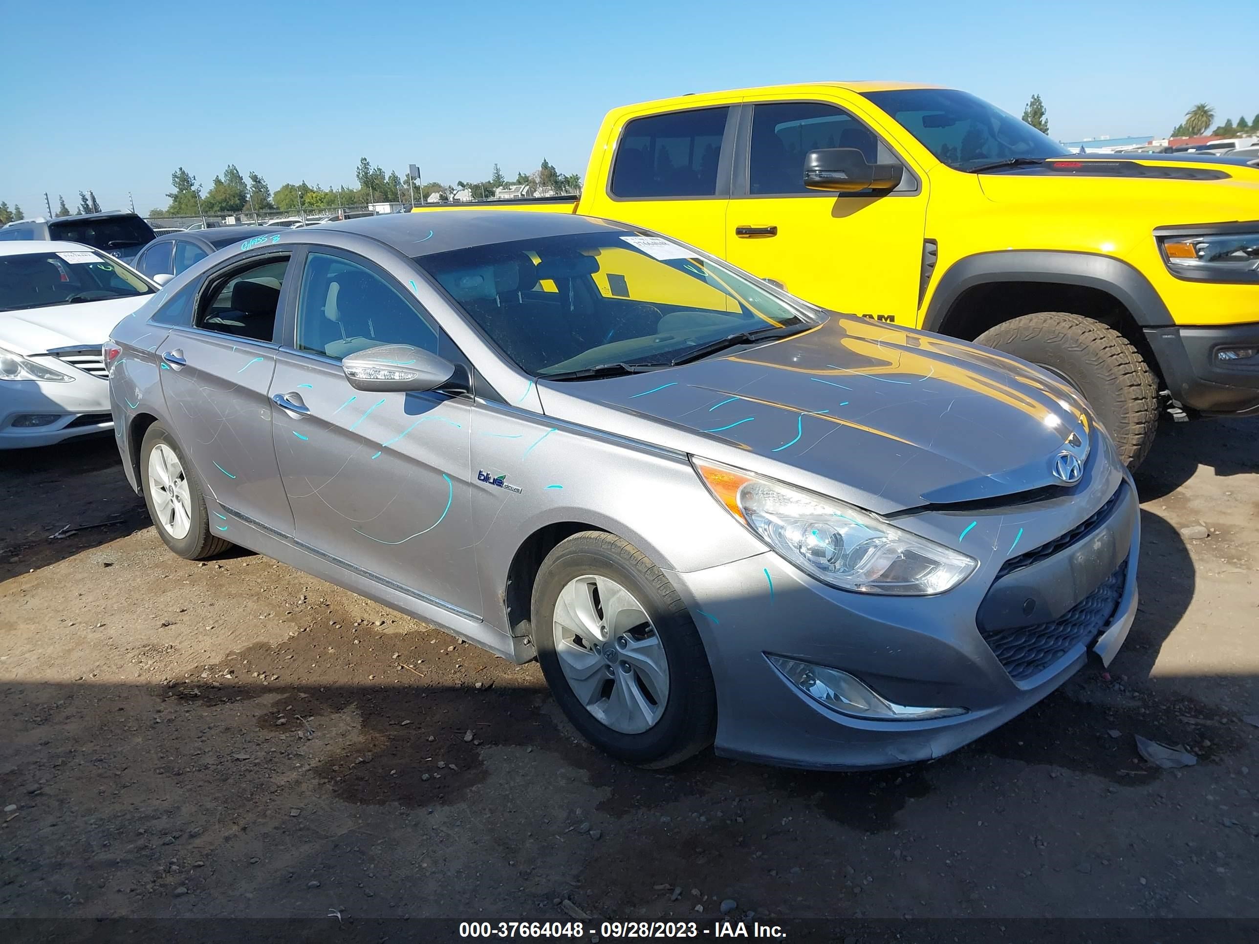 HYUNDAI SONATA 2014 kmhec4a46ea108562