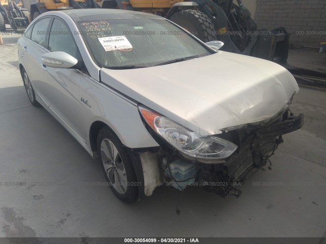 HYUNDAI SONATA HYBRID 2015 kmhec4a46fa128943