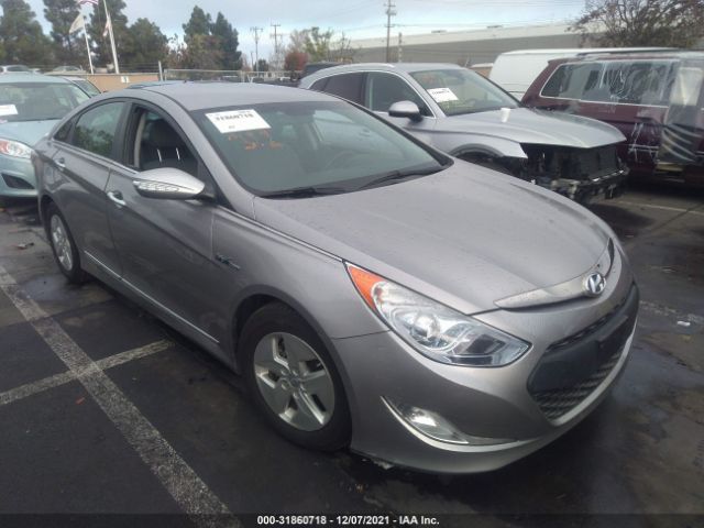 HYUNDAI SONATA 2011 kmhec4a47ba005114