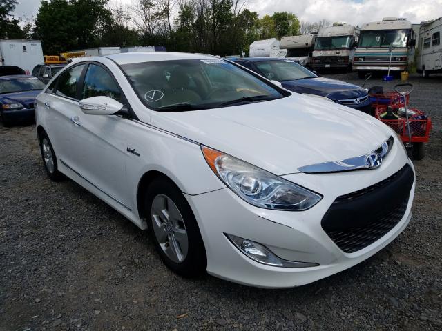 HYUNDAI SONATA HYB 2011 kmhec4a47ba009115