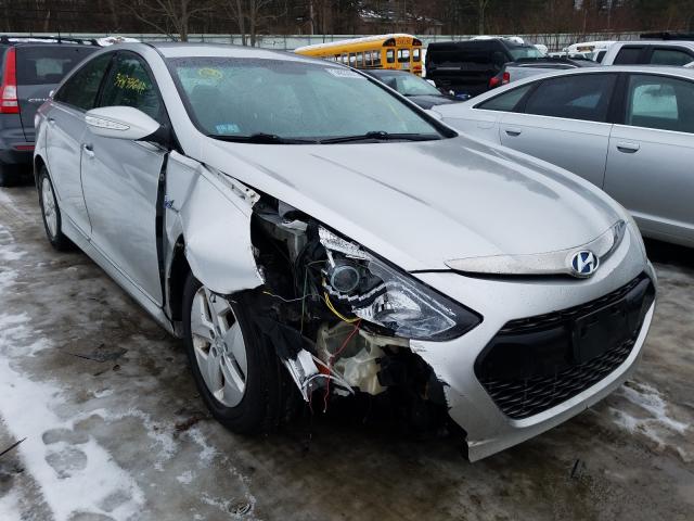 HYUNDAI SONATA HYB 2011 kmhec4a48ba004487