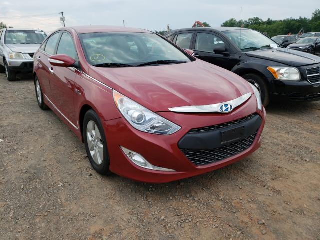 HYUNDAI SONATA HYB 2011 kmhec4a48ba008345