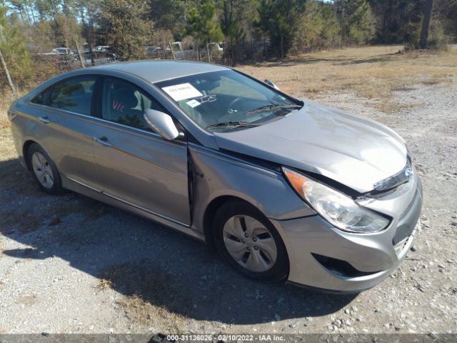 HYUNDAI SONATA HYBRID 2013 kmhec4a48da071075