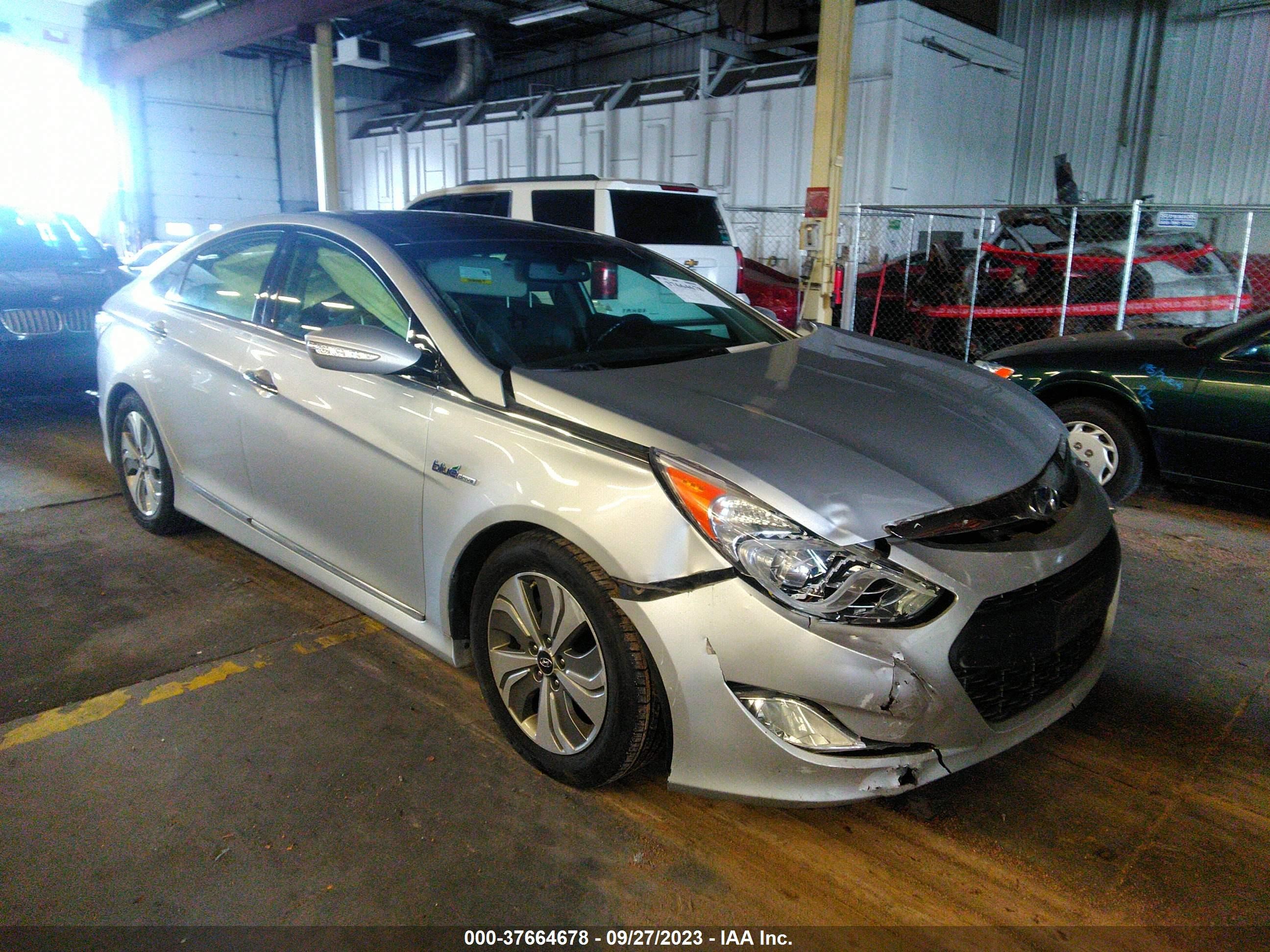 HYUNDAI SONATA 2014 kmhec4a48ea105355