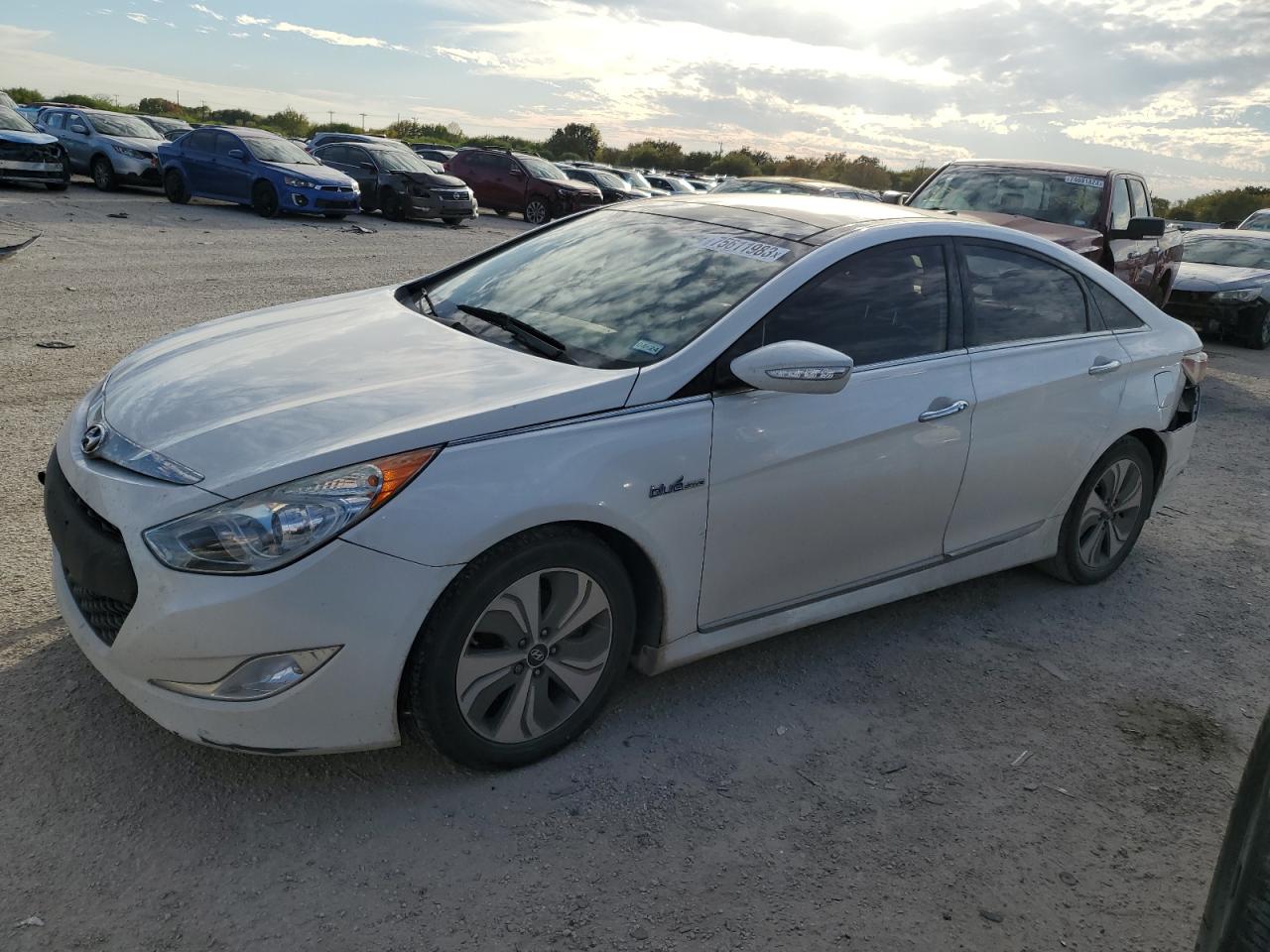 HYUNDAI SONATA 2015 kmhec4a48fa131388