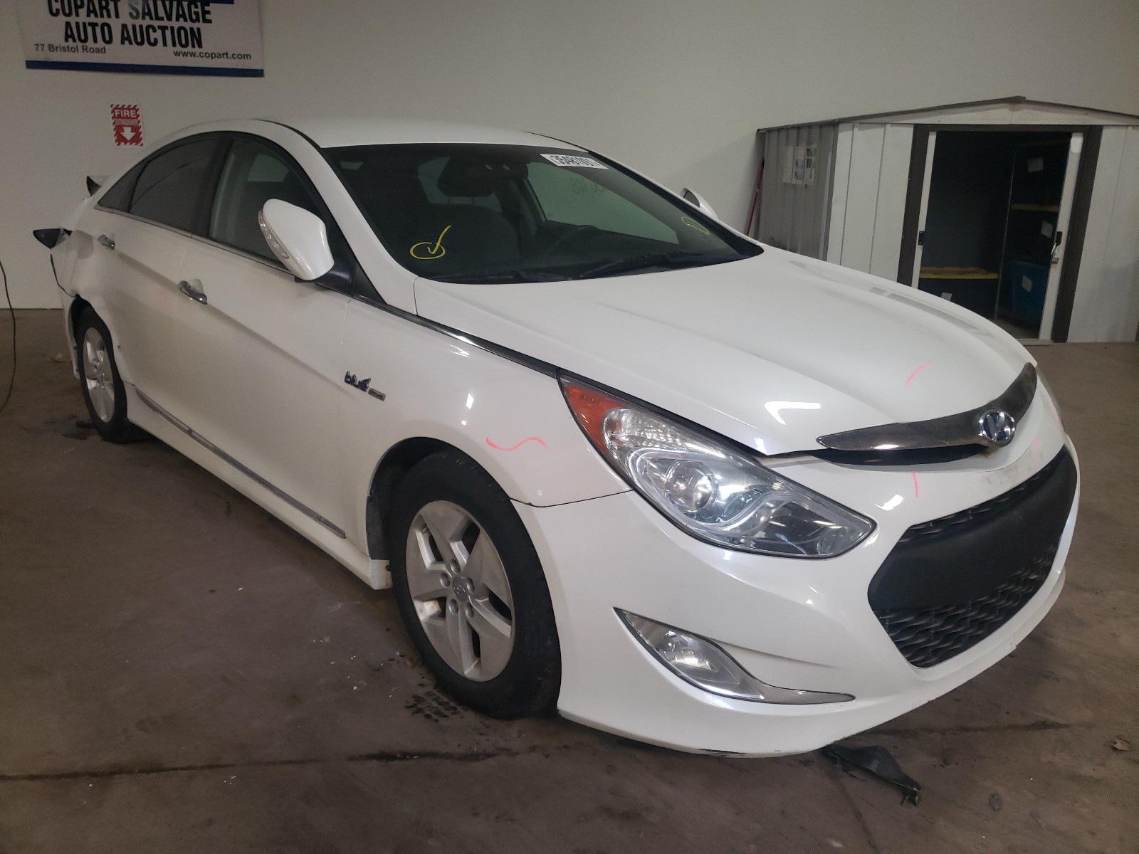 HYUNDAI SONATA HYB 2011 kmhec4a49ba004451