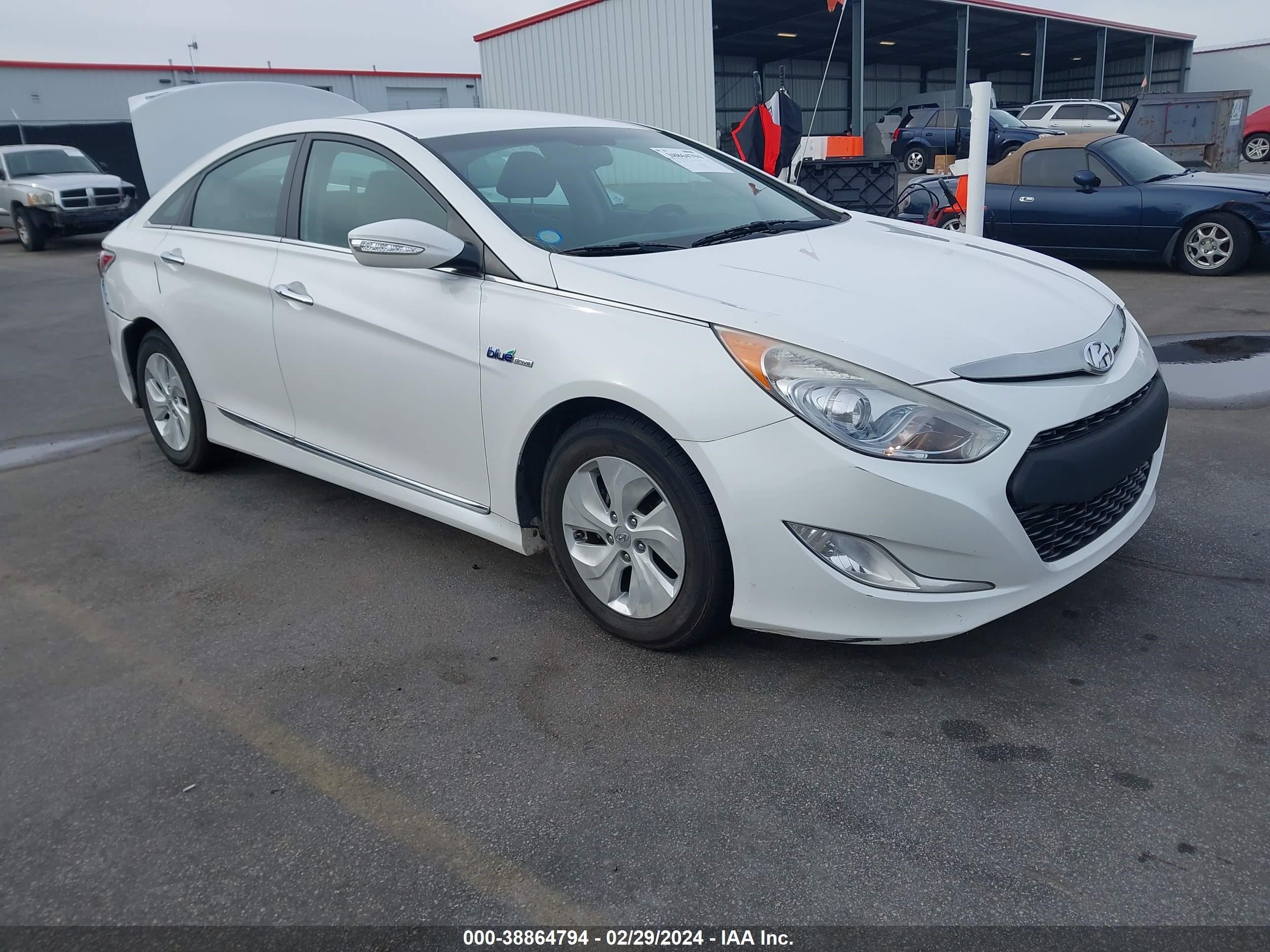 HYUNDAI SONATA 2013 kmhec4a49da064815