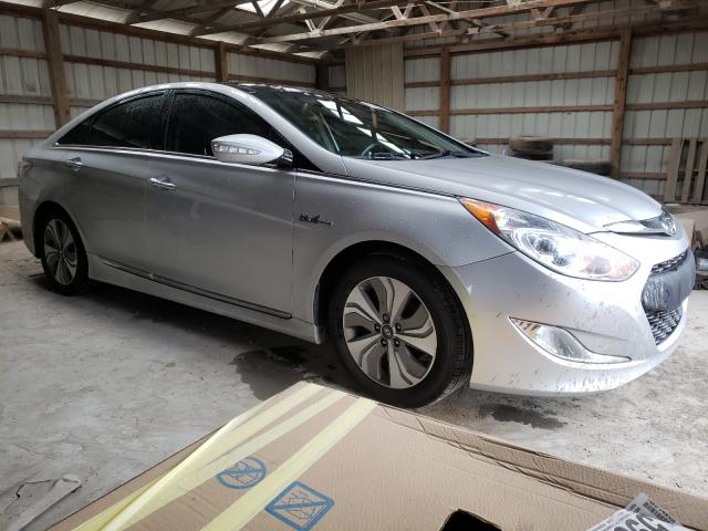 HYUNDAI SONATA HYB 2014 kmhec4a49ea107843