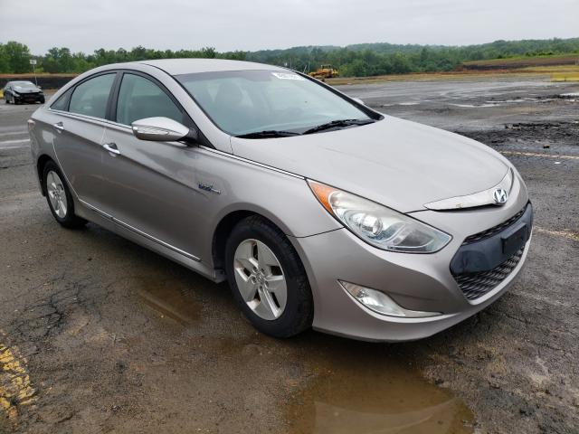 HYUNDAI SONATA HYB 2011 kmhec4a4xba005222