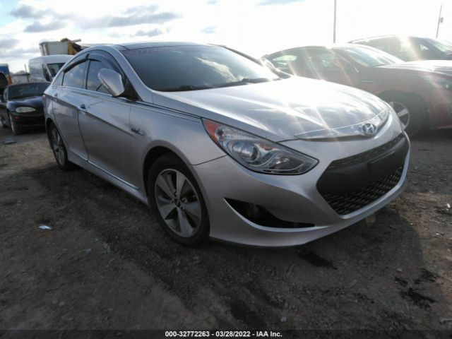 HYUNDAI SONATA 2011 kmhec4a4xba016673