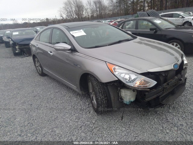 HYUNDAI SONATA 2011 kmhec4a4xba016785