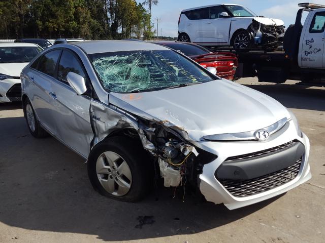 HYUNDAI SONATA HYB 2012 kmhec4a4xca037671