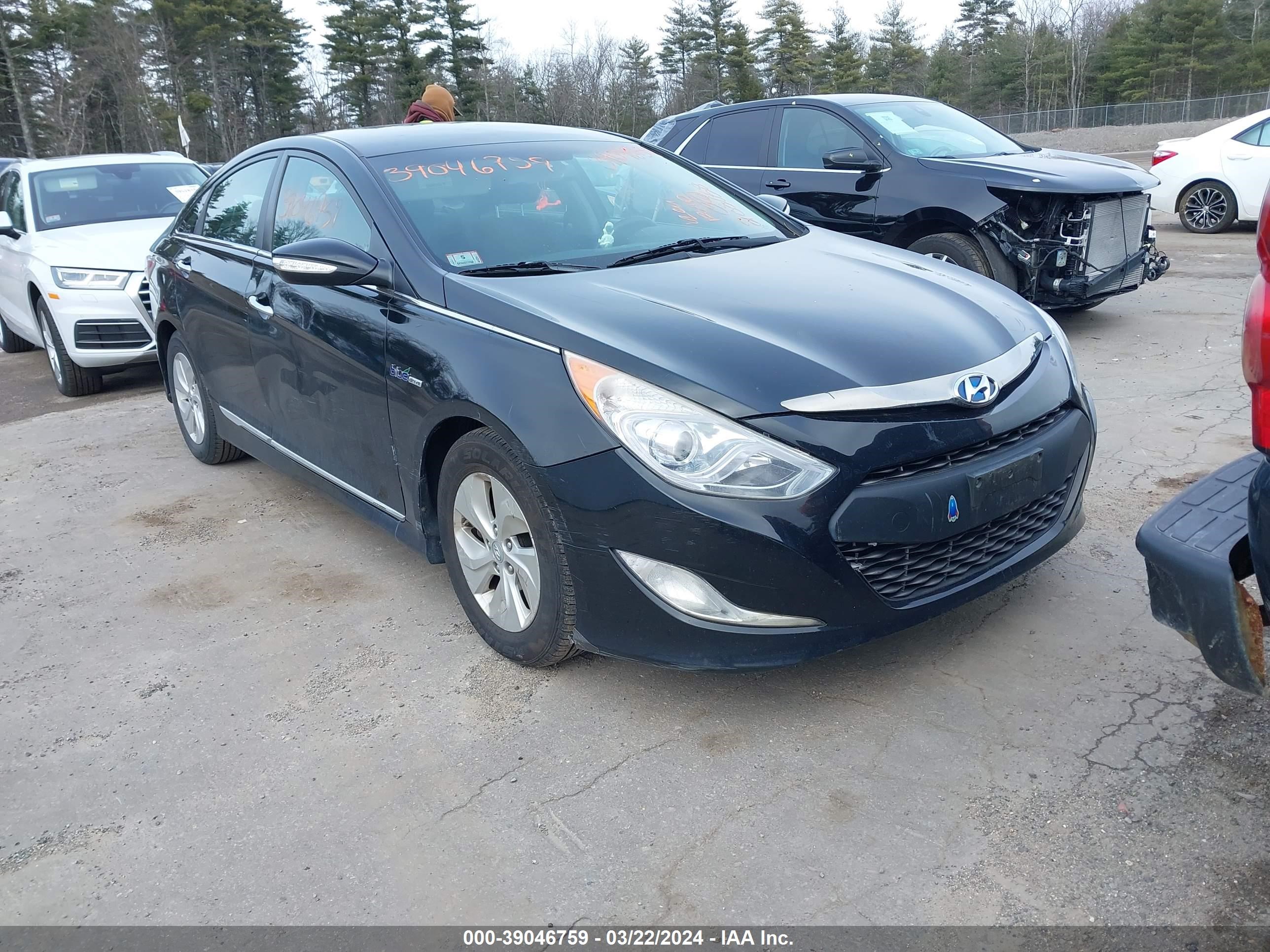 HYUNDAI SONATA 2014 kmhec4a4xea115370