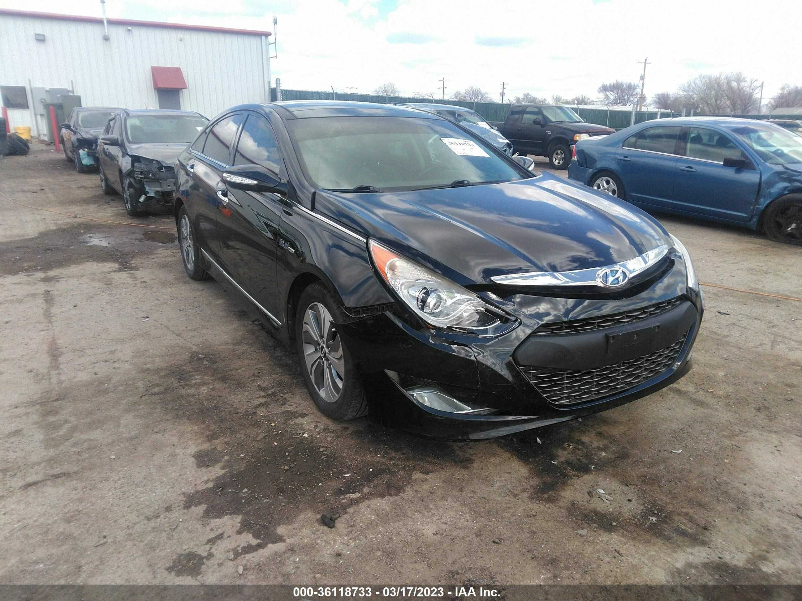 HYUNDAI SONATA 2015 kmhec4a4xfa121915