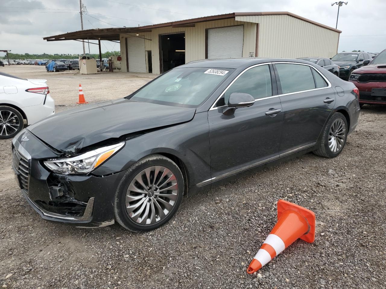 GENESIS G90 2017 kmhg34ja2hu035059