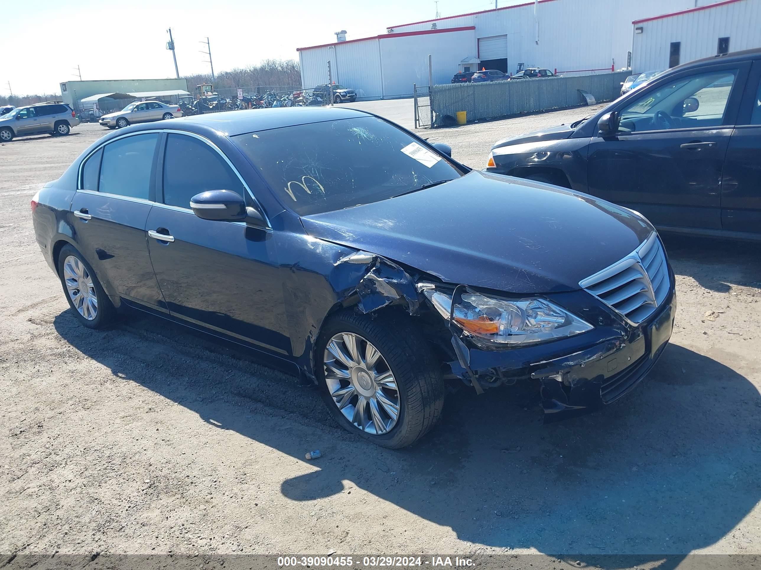 HYUNDAI GENESIS 2009 kmhgc46e09u038796