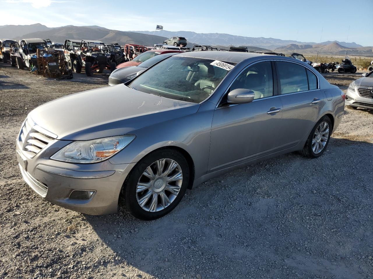 HYUNDAI GENESIS 2009 kmhgc46e59u042665