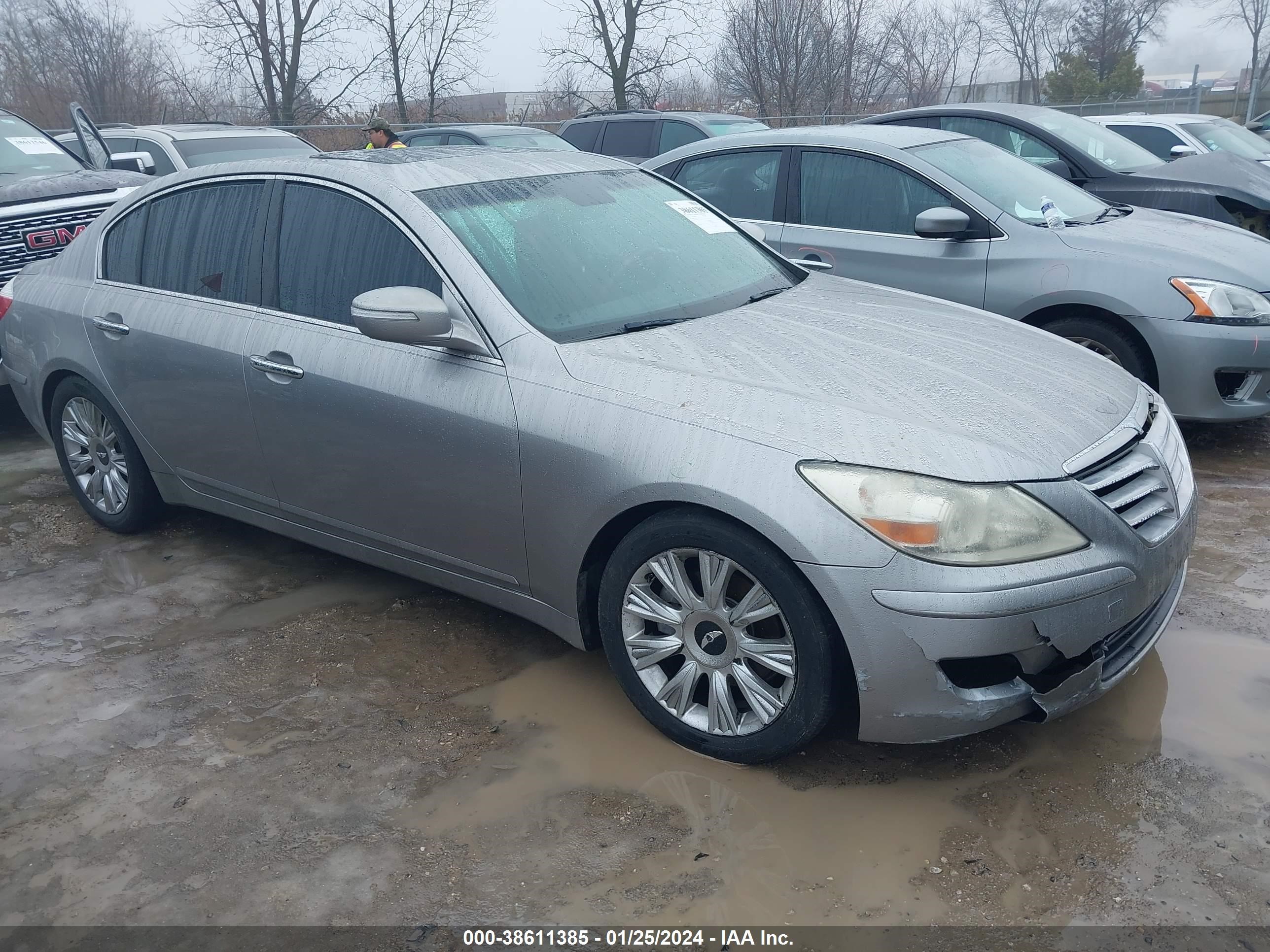 HYUNDAI GENESIS 2009 kmhgc46e89u021230