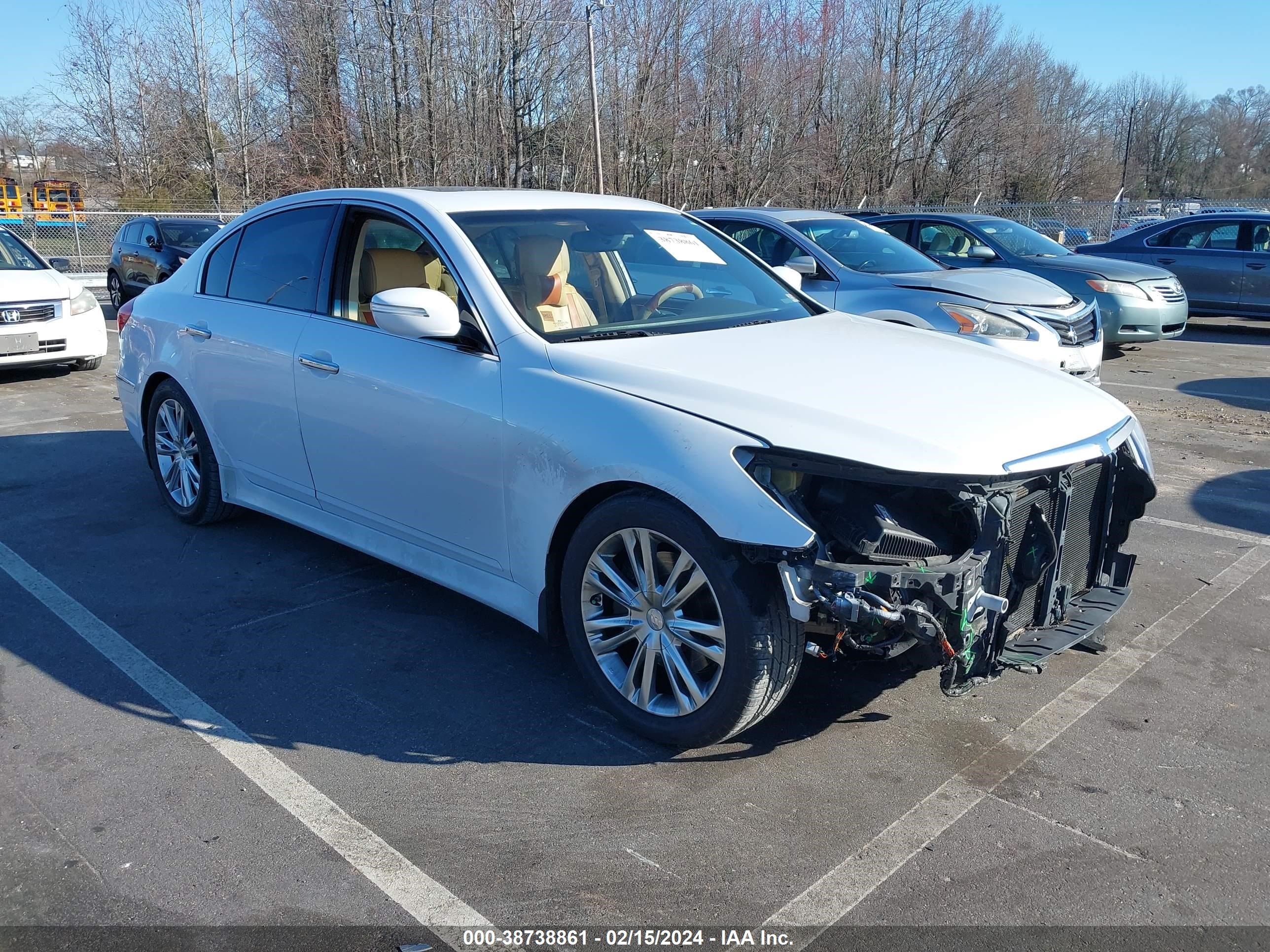 HYUNDAI GENESIS 2014 kmhgc4dd2eu260342