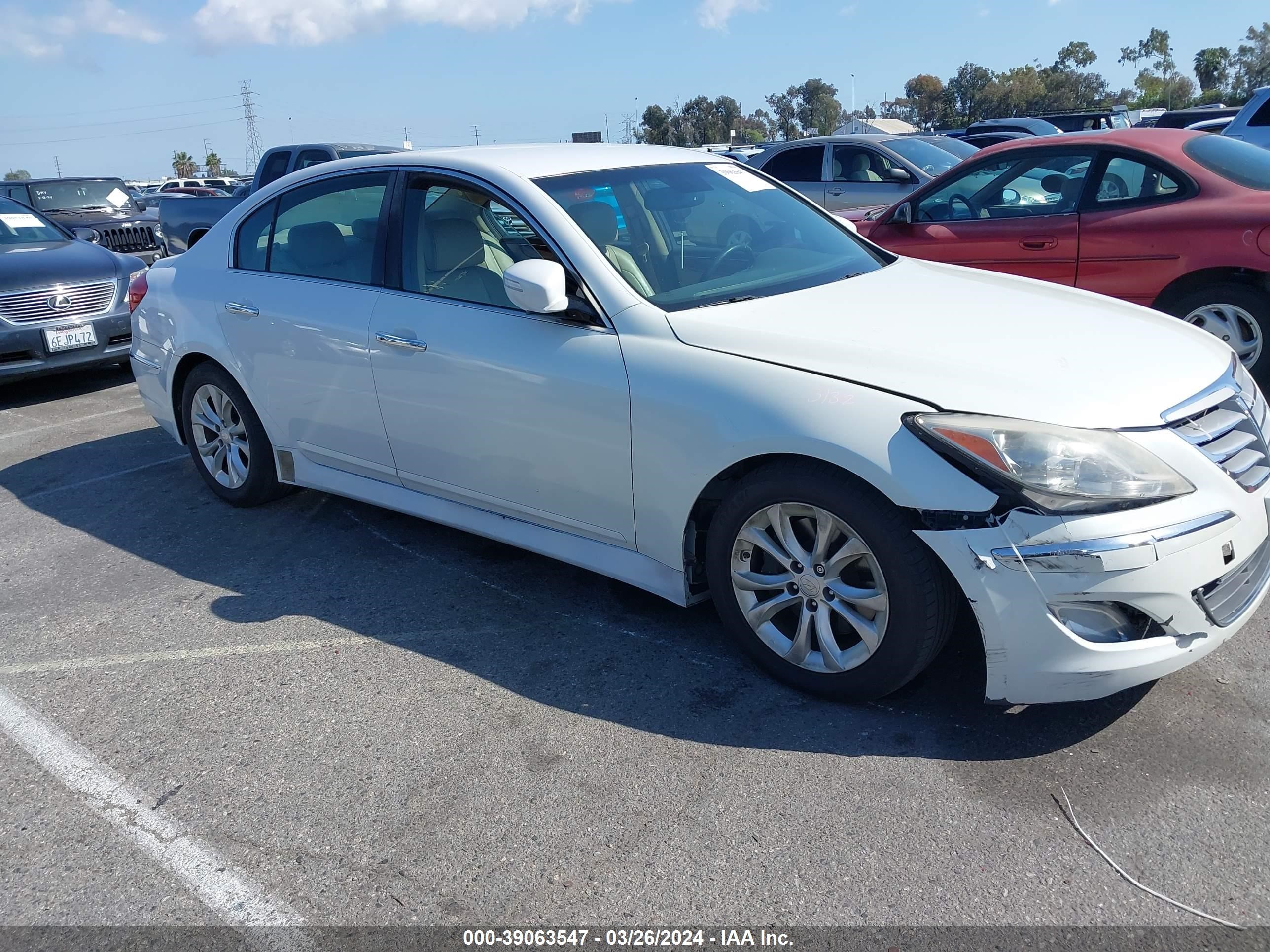 HYUNDAI GENESIS 2013 kmhgc4dd4du245369