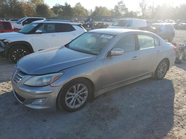 HYUNDAI GENESIS 3. 2013 kmhgc4ddxdu243223