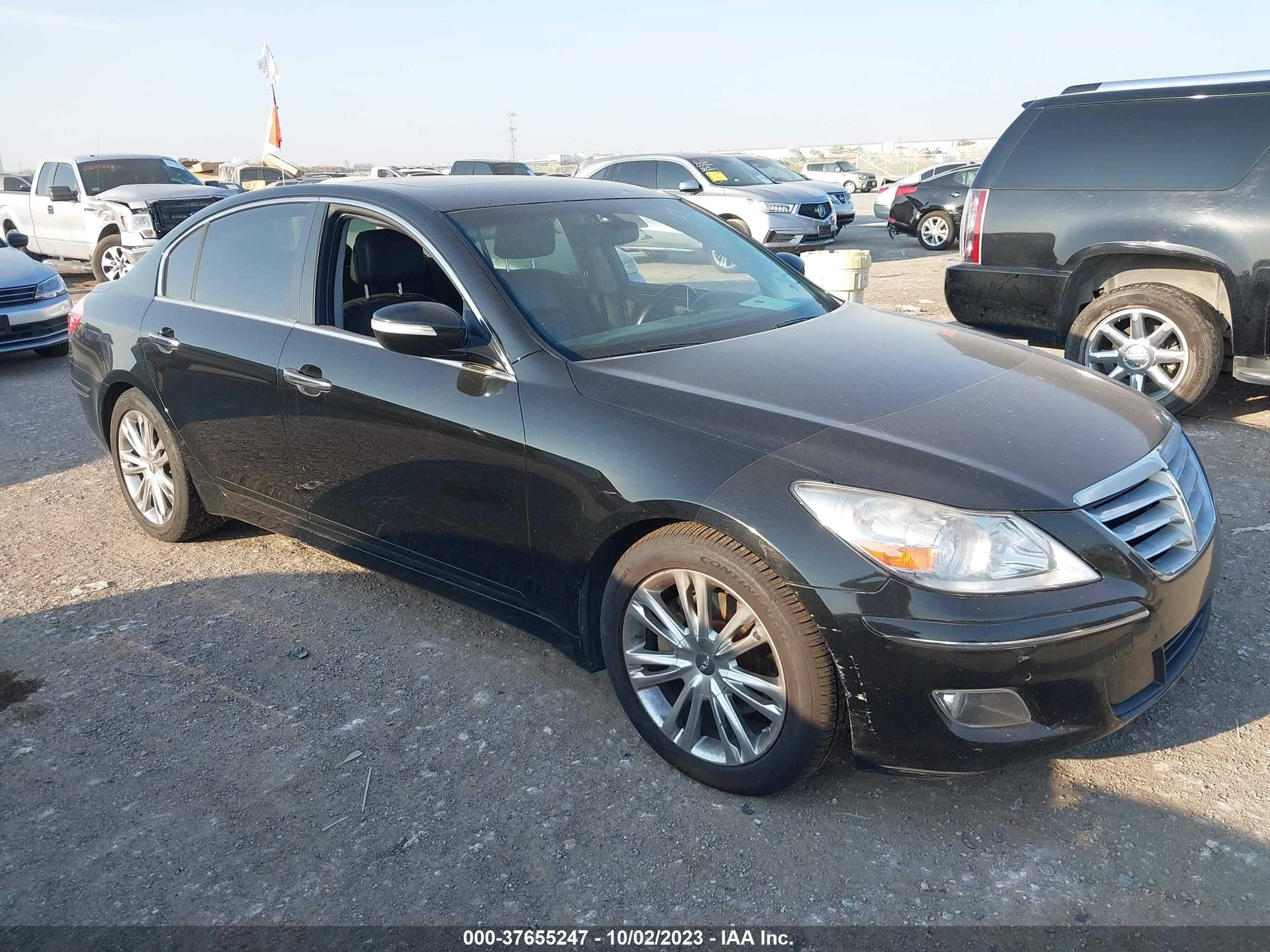 HYUNDAI GENESIS 2011 kmhgc4de3bu142420