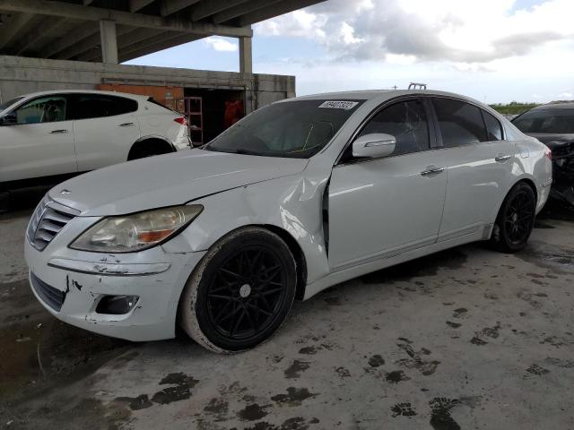 HYUNDAI GENESIS 3. 2010 kmhgc4de4au100448