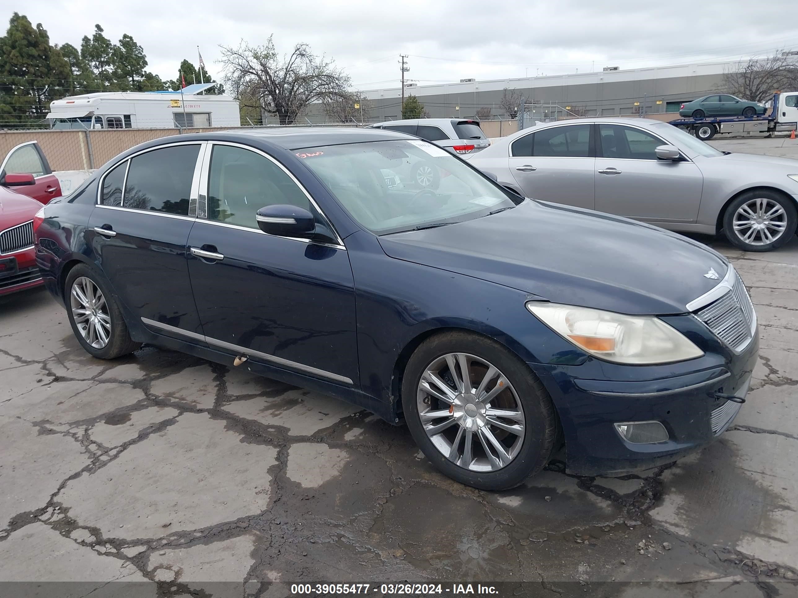 HYUNDAI GENESIS 2010 kmhgc4df4au099262