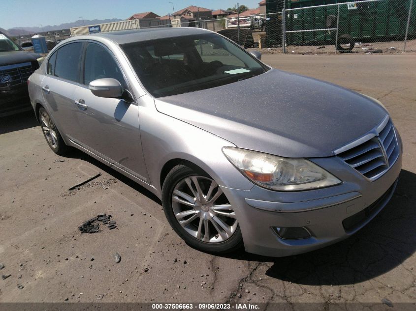 HYUNDAI GENESIS 2010 kmhgc4df9au085938