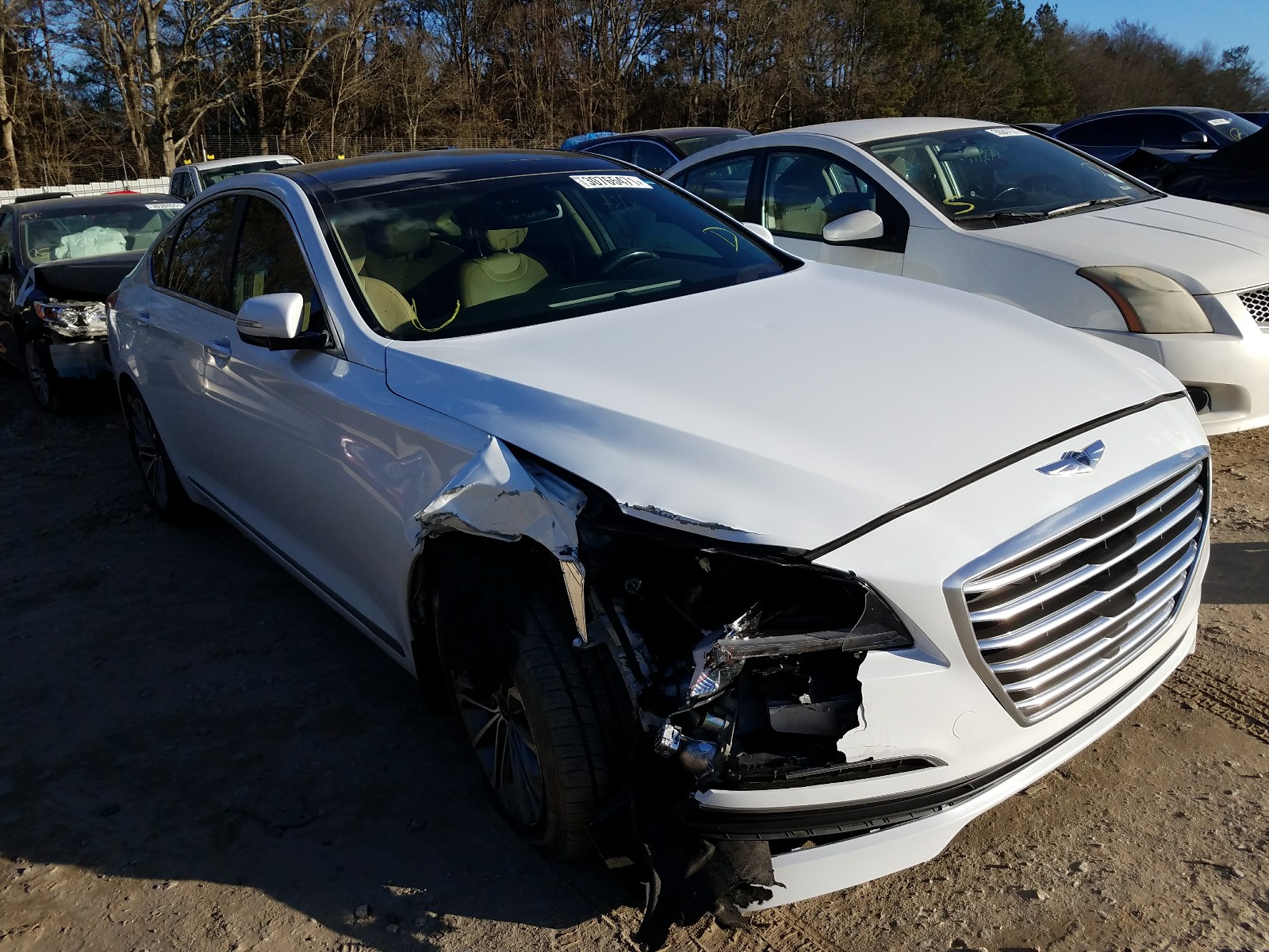 HYUNDAI GENESIS 3. 2015 kmhgn4je4fu040919