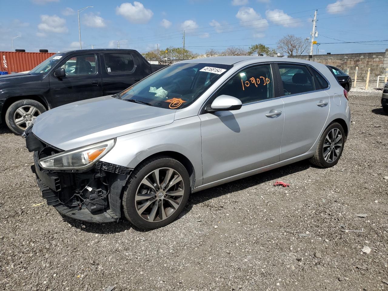 HYUNDAI ELANTRA 2019 kmhh35le0ku088425