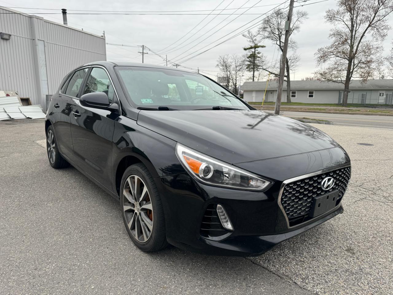 HYUNDAI ELANTRA 2018 kmhh35le1ju062012