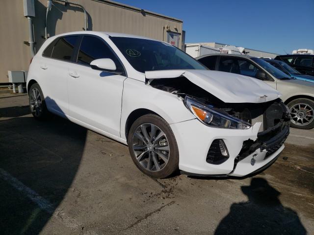 HYUNDAI ELANTRA GT 2018 kmhh35le1ju079697