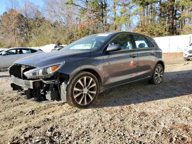 HYUNDAI ELANTRA 2018 kmhh35le2ju012381