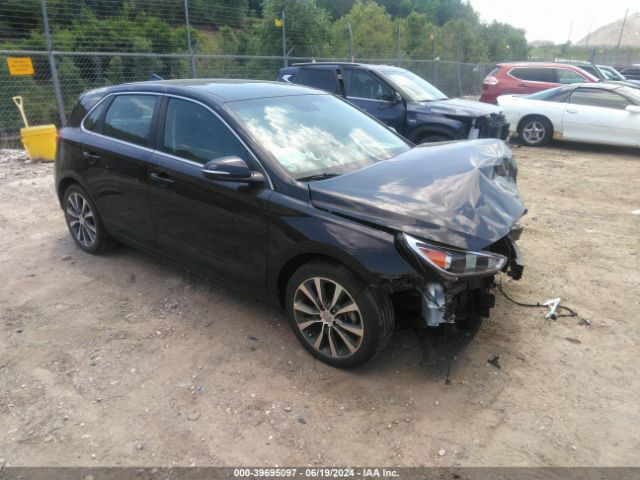 HYUNDAI ELANTRA GT 2018 kmhh35le2ju038088