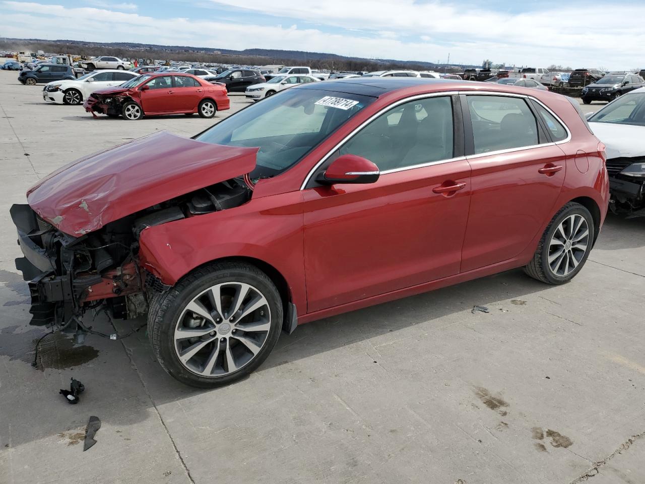 HYUNDAI ELANTRA 2018 kmhh35le4ju009661