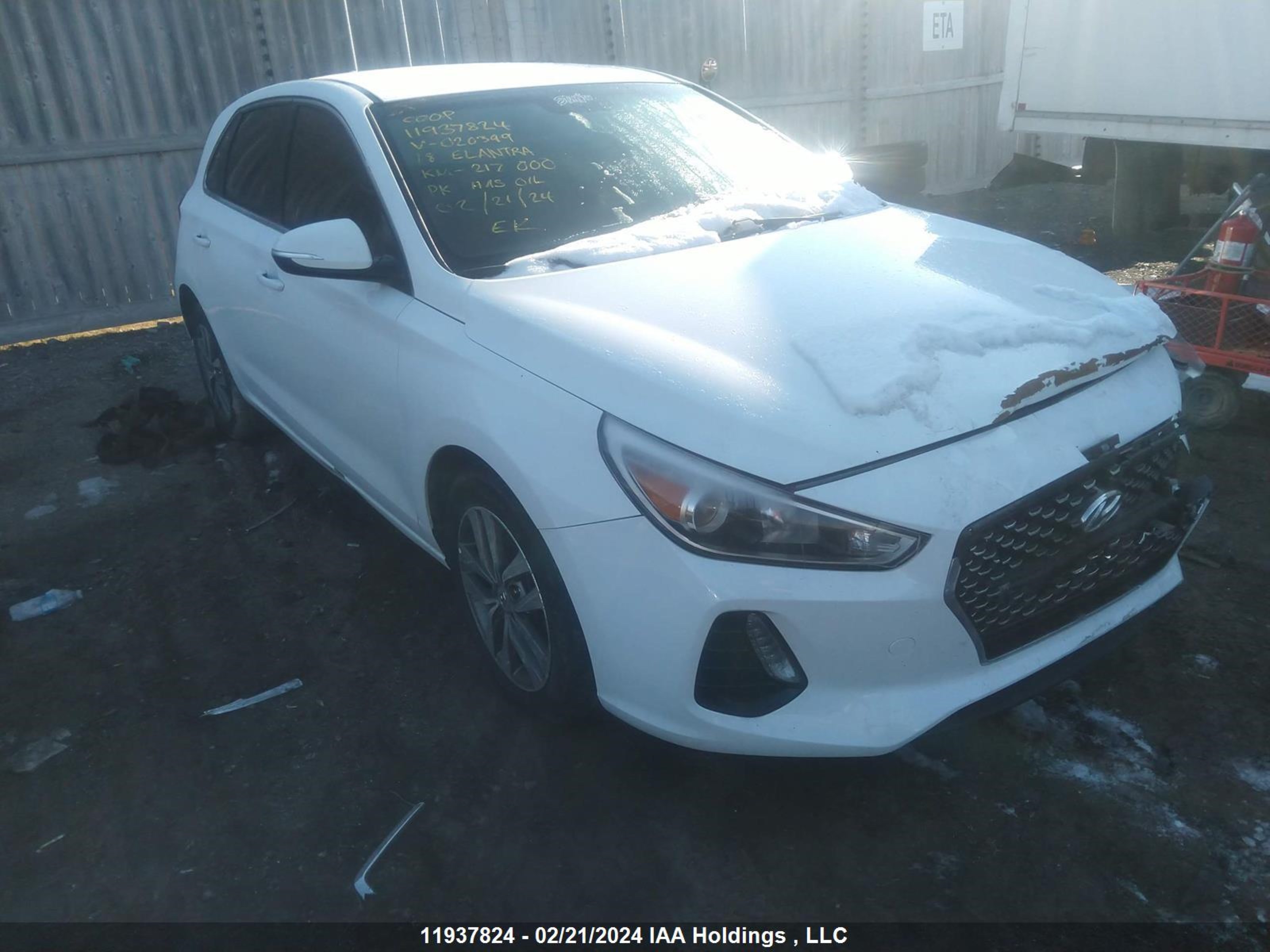 HYUNDAI ELANTRA 2018 kmhh35le6ju020399