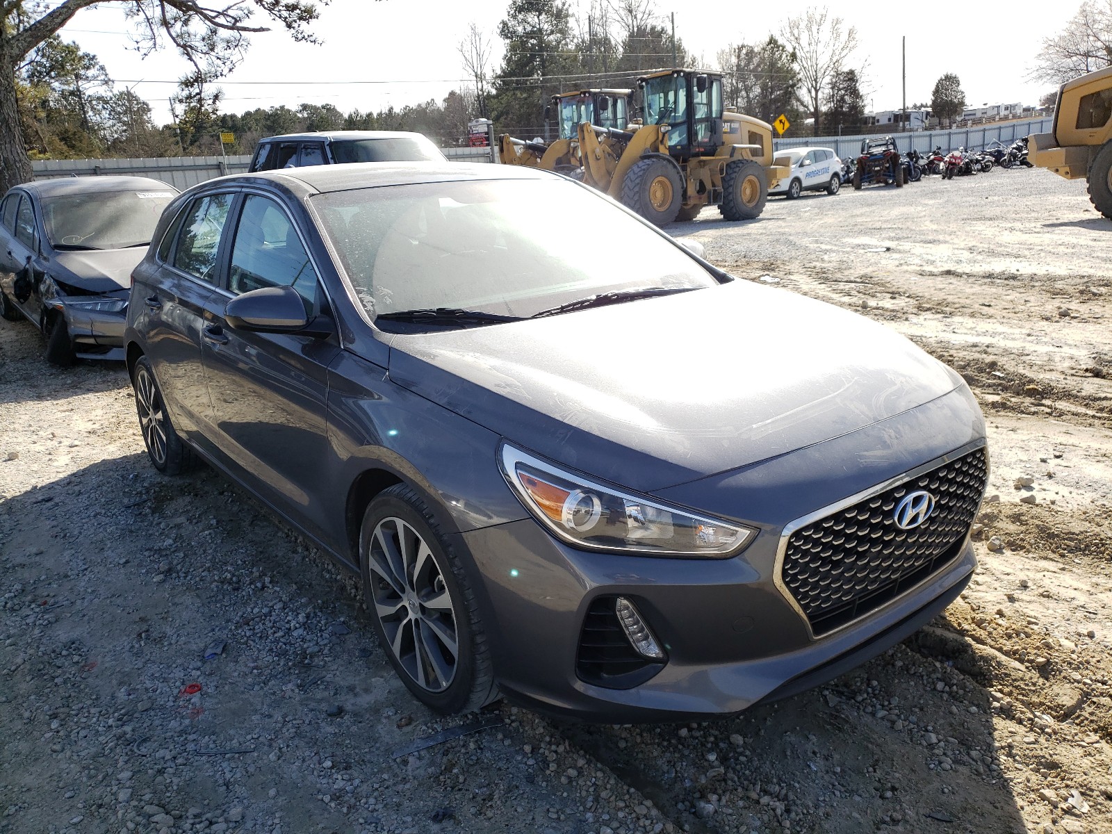 HYUNDAI ELANTRA GT 2018 kmhh35le6ju063303