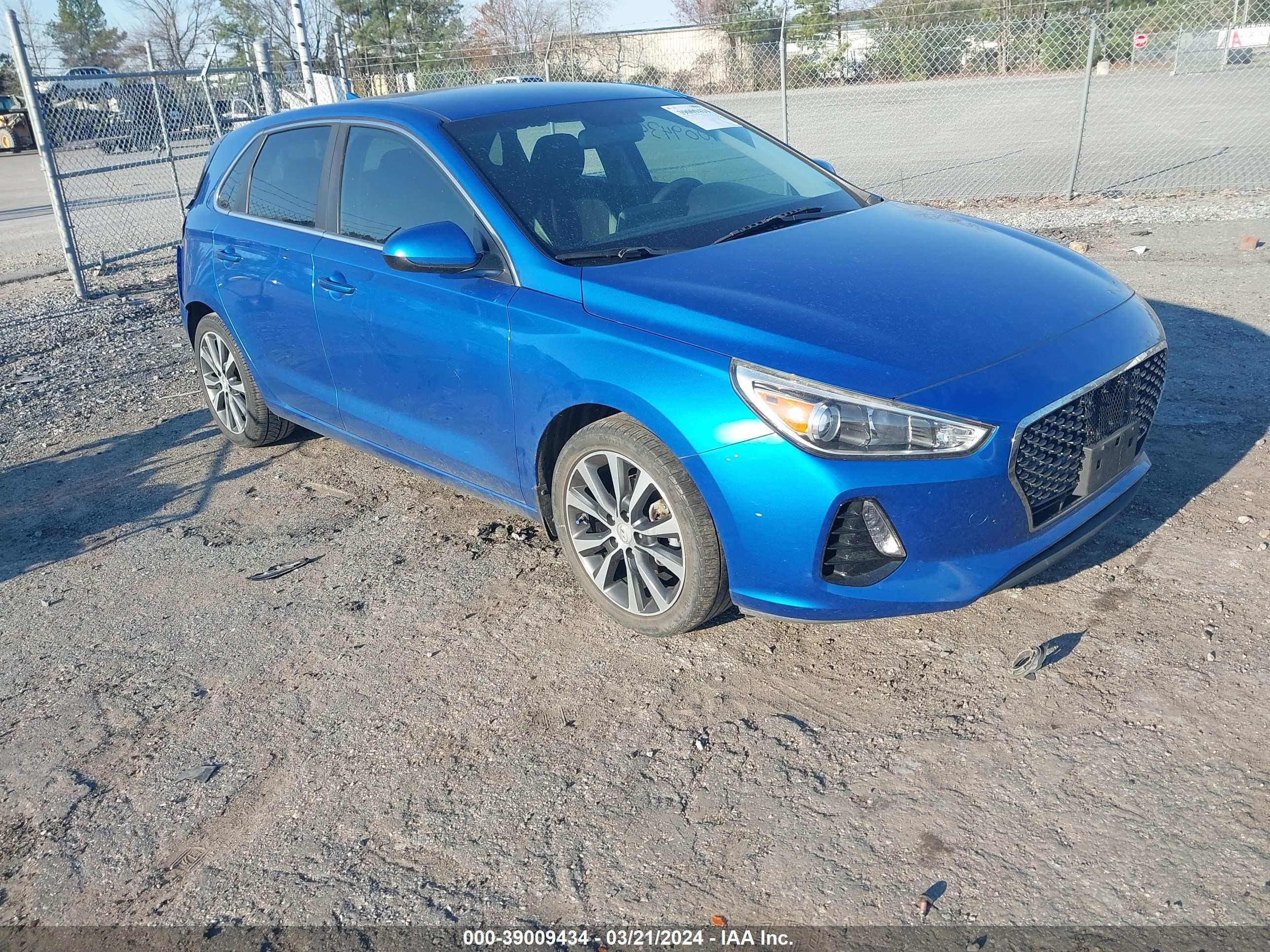 HYUNDAI ELANTRA 2018 kmhh35le9ju011177