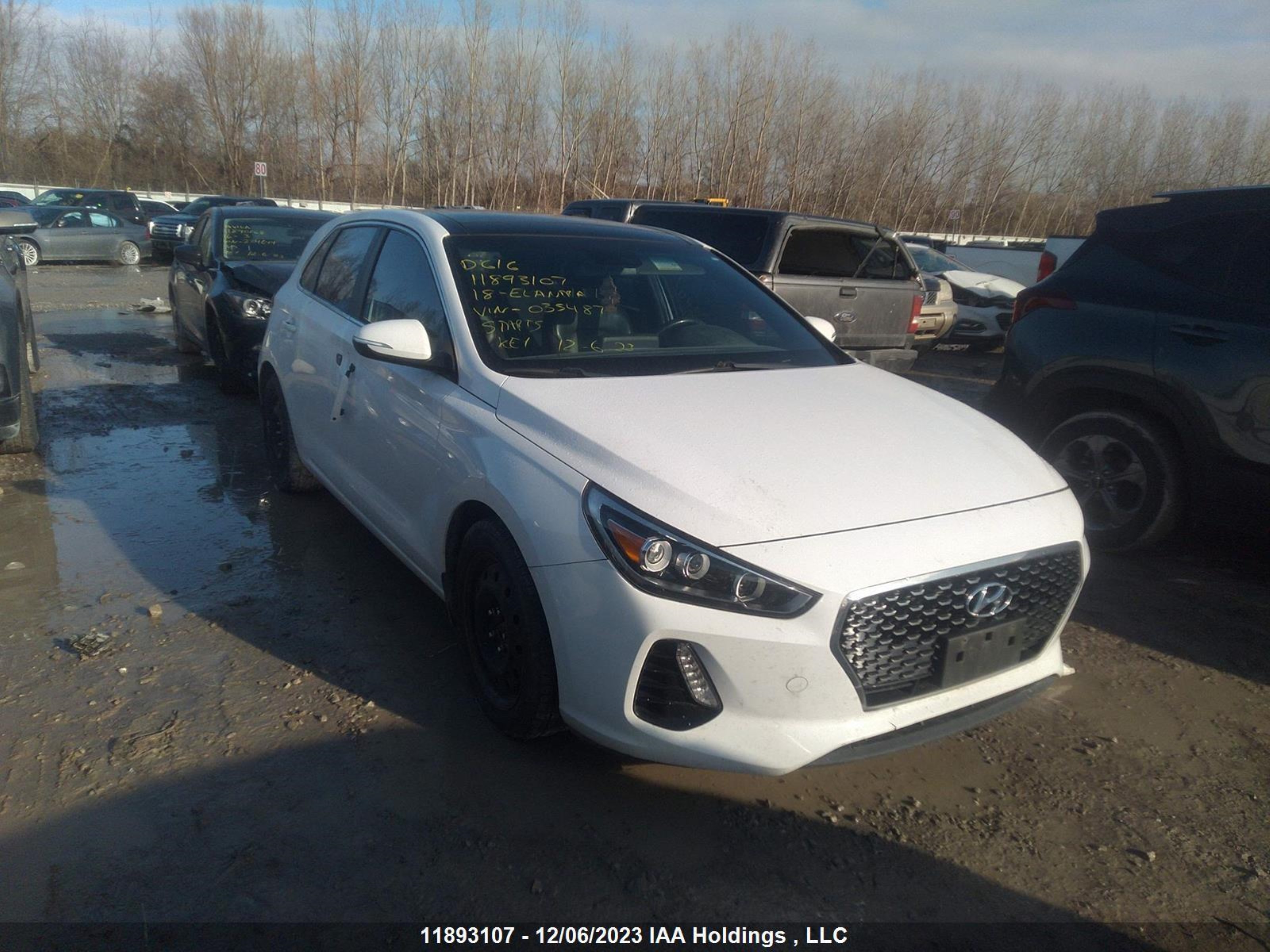 HYUNDAI ELANTRA 2018 kmhh55lc0ju035487