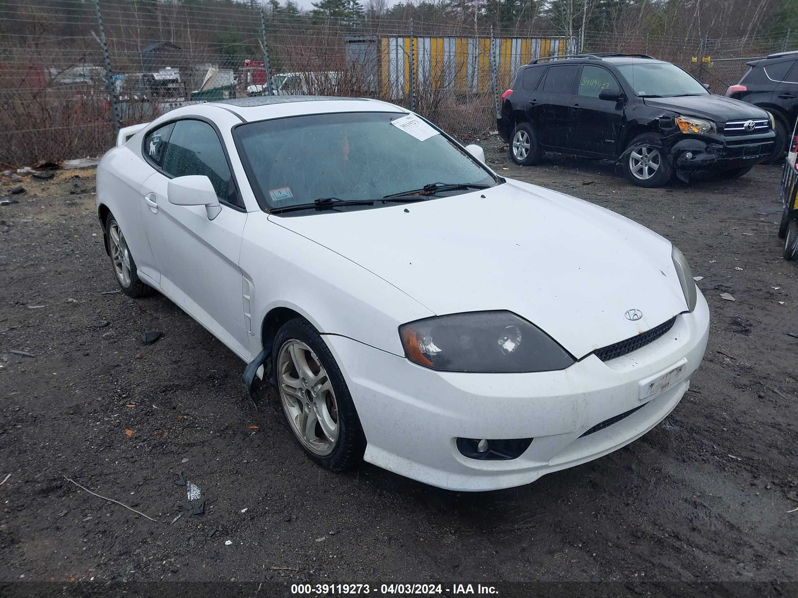 HYUNDAI TIBURON 2006 kmhhn65f56u229856