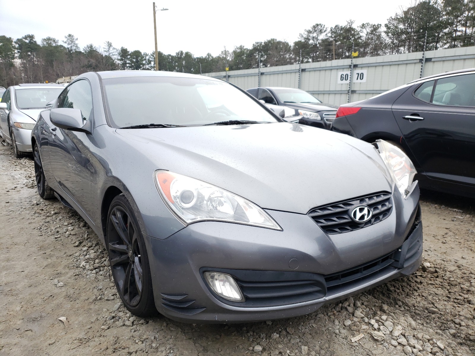 HYUNDAI GENESIS COUPE 2010 kmhht6kd1au027520