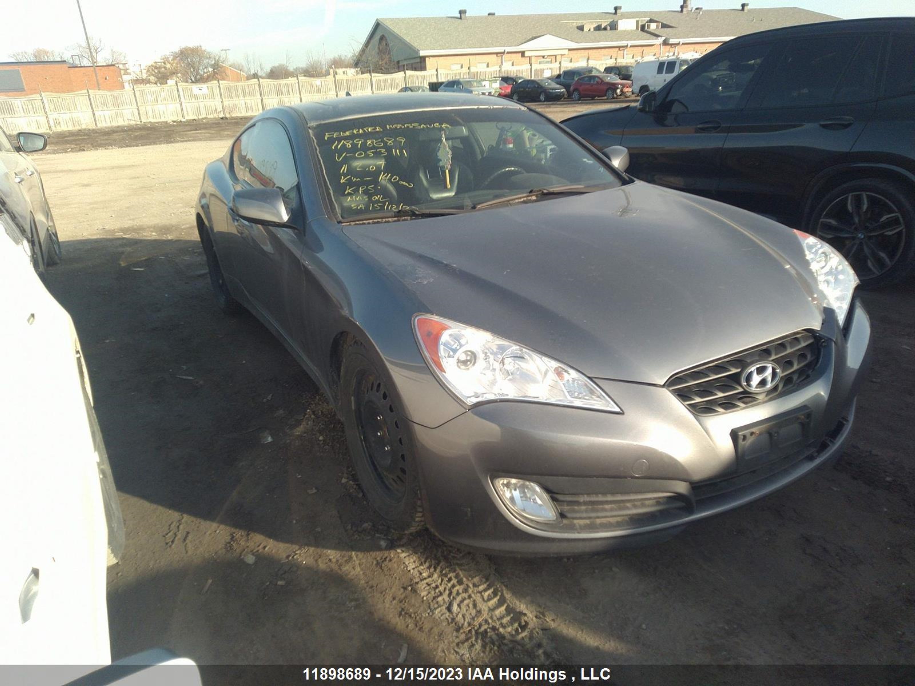 HYUNDAI GENESIS 2011 kmhht6kd2bu053111